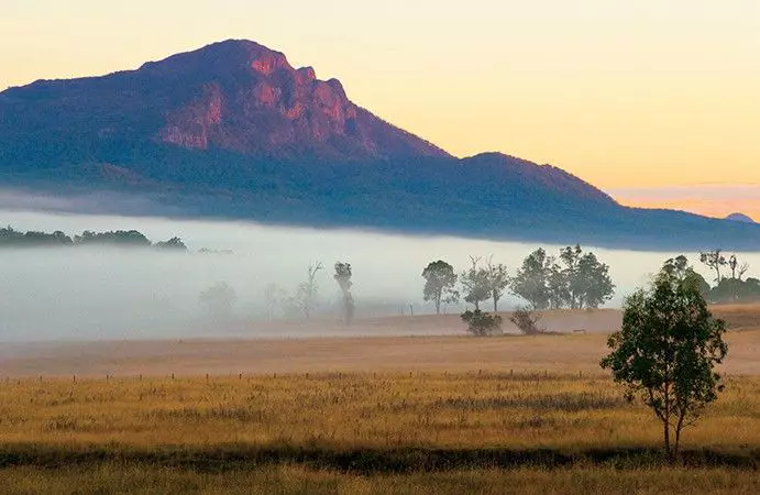 Australias ‘green Cauldron Hiking The Scenic Rim 90 Minutes From